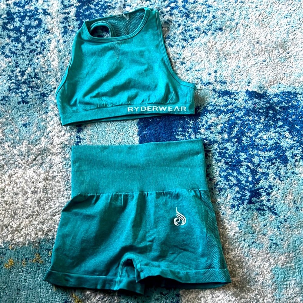 Ryderwear teal set